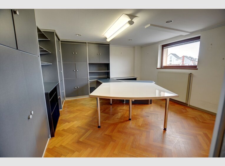 Bureau à louer à Steinfort (LU) - Réf. 7162747