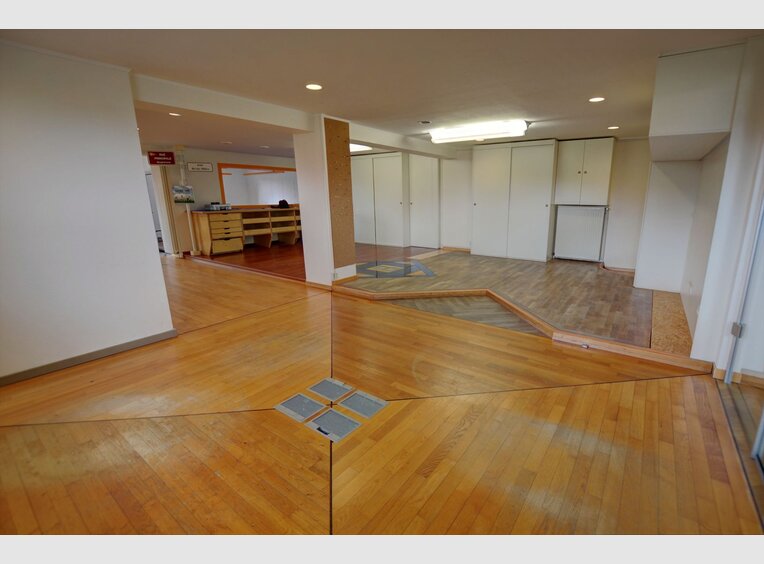 Bureau à louer à Steinfort (LU) - Réf. 7162747
