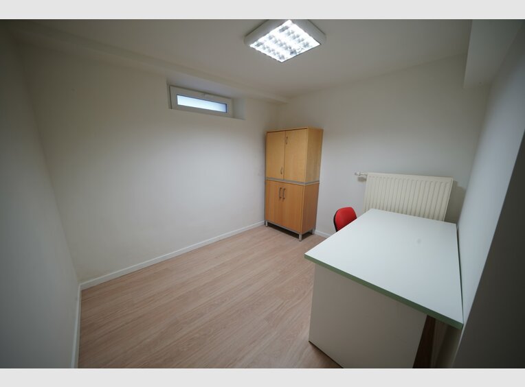 Bureau à louer à Wiltz (LU) - Réf. 7164811
