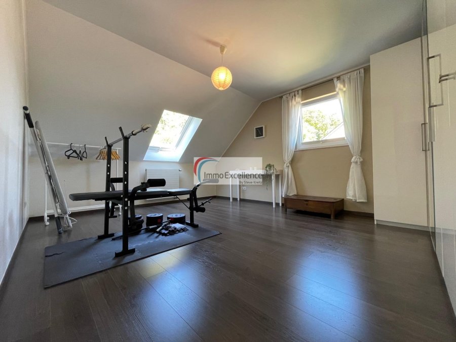 Maison jumelée à vendre 3 chambres à Niederdonven