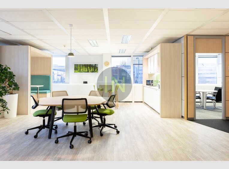 Bureau à louer à Luxembourg-Kirchberg - Réf. 6962571