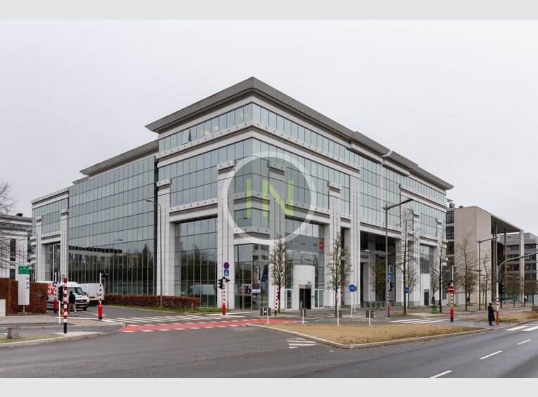 Bureau à louer à Luxembourg-Kirchberg - Réf. 6962571
