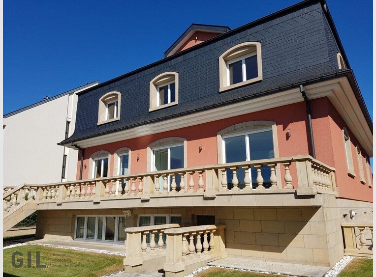 House for rent 5 bedrooms in Strassen (LU) - Ref. 6944411