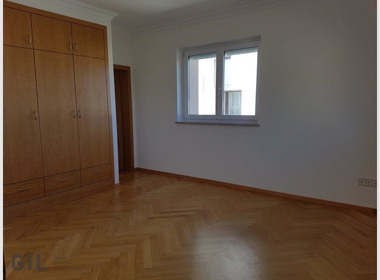 House for rent 5 bedrooms in Strassen (LU) - Ref. 6944411