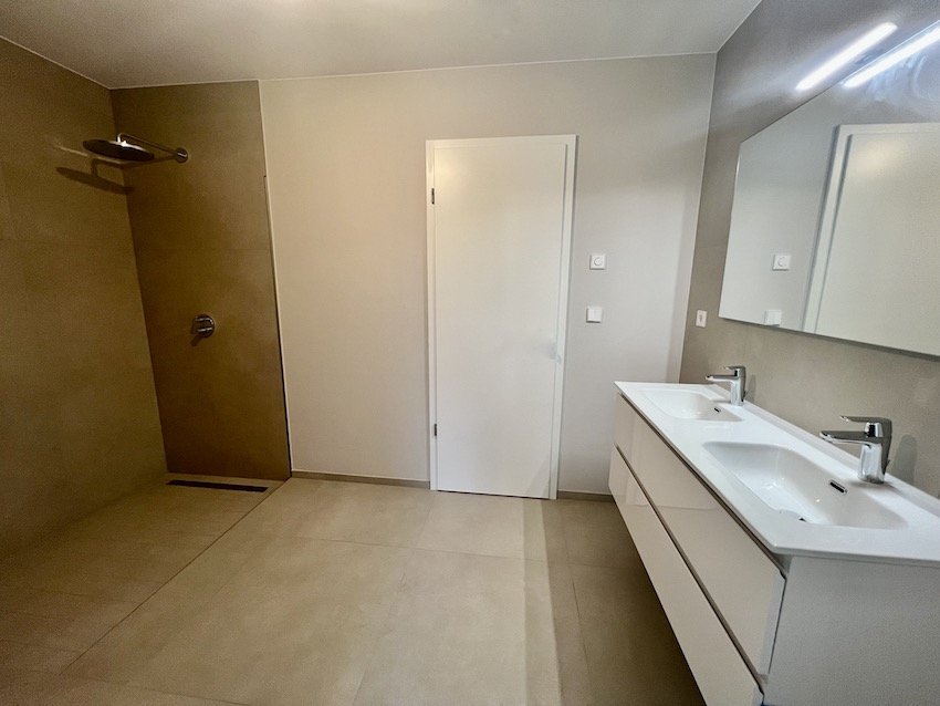 Appartement à louer 1 chambre à Luxembourg-Cents