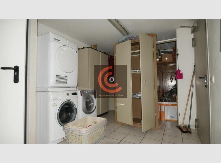 Fonds de Commerce à vendre à Esch-sur-Alzette (LU) - Réf. 6712475
