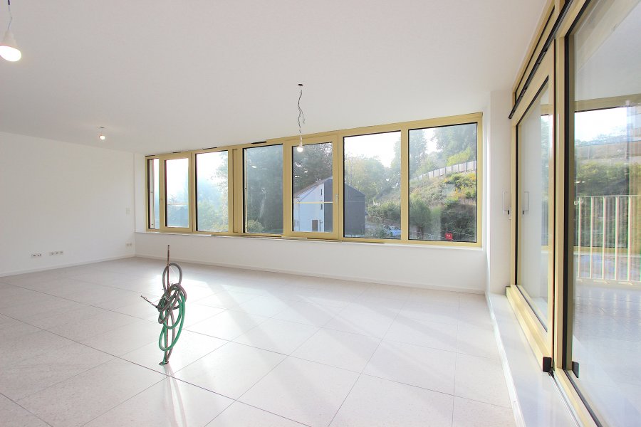 Penthouse à louer 4 chambres à Luxembourg-Eich