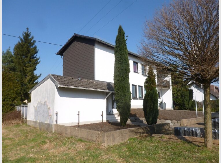 Immeuble de rapport à vendre 12 Pièces à Schmelz (DE) - Réf. 7034043