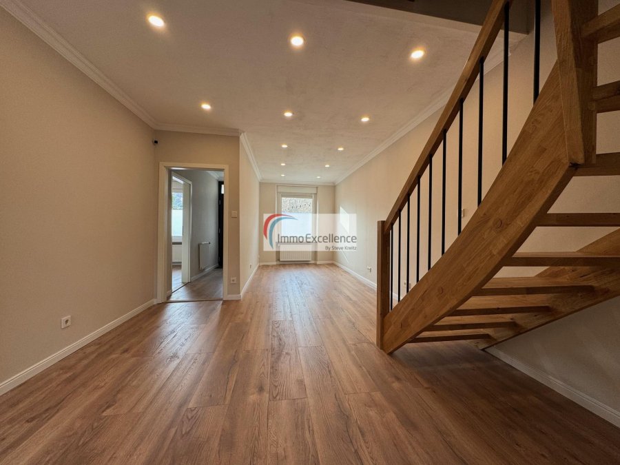 Maison mitoyenne à vendre 3 chambres à Echternach