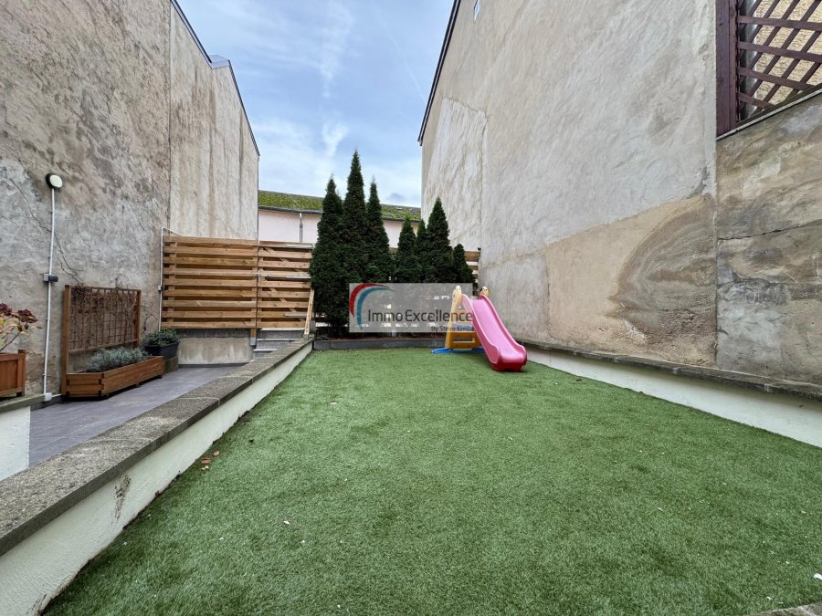 Maison mitoyenne à vendre 3 chambres à Echternach