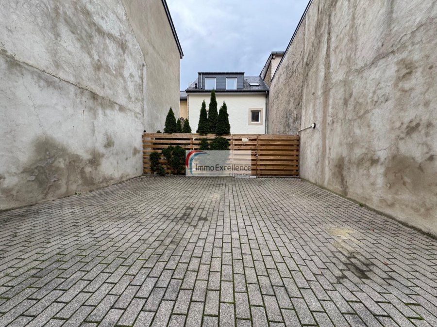 Maison mitoyenne à vendre 3 chambres à Echternach