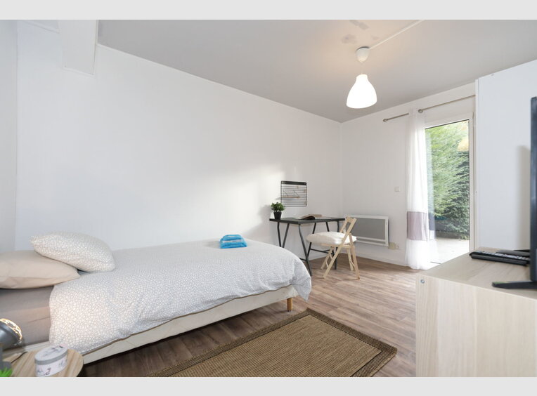 Schlafzimmer zur Miete 8 Zimmer in Leudelange (LU) - Ref. 7176395