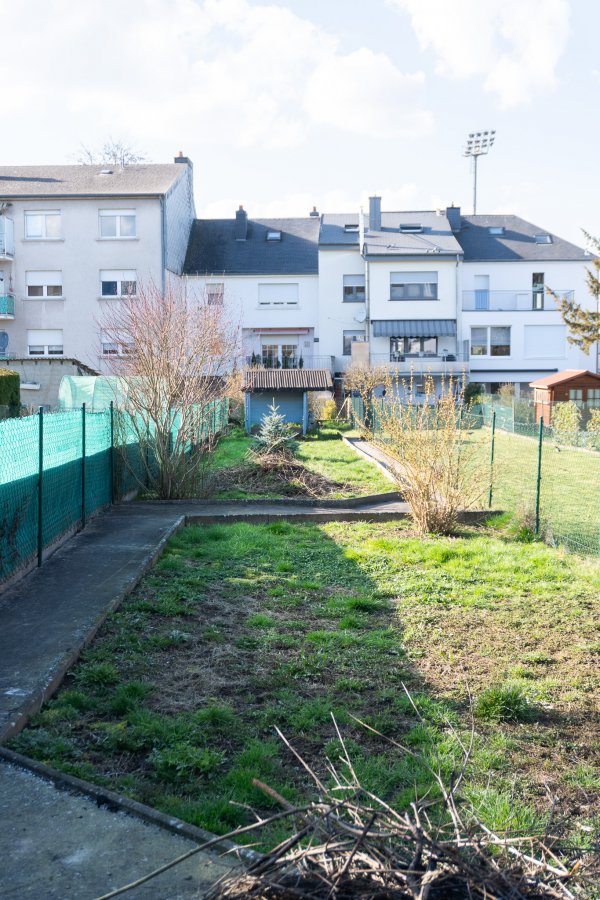 Maison jumelée à vendre 3 chambres à Dudelange