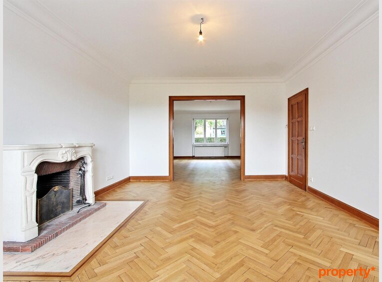 Townhouse for rent 6 bedrooms in Luxembourg (LU) - Ref. 5489883