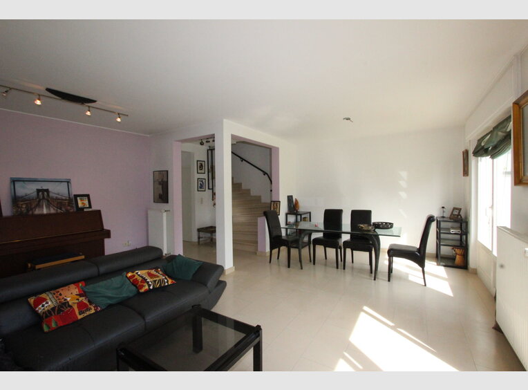 House for sale 4 bedrooms in Luxembourg (LU) - Ref. 6743771