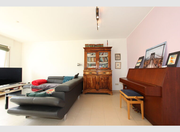 House for sale 4 bedrooms in Luxembourg (LU) - Ref. 6743771