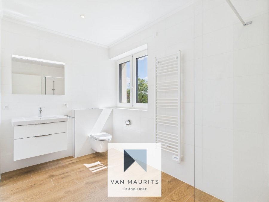 Appartement à louer 3 chambres à Oetrange