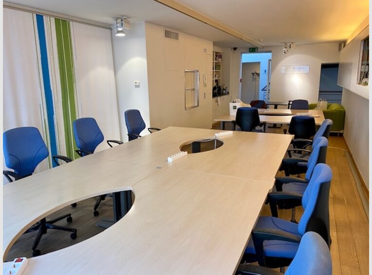 Retail for rent in Luxembourg (LU) - Ref. 6680059