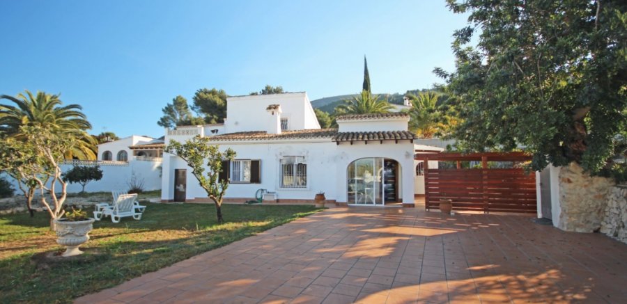Villa