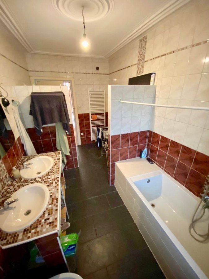 Haus zu verkaufen 6 Schlafzimmer in Esch-sur-Alzette