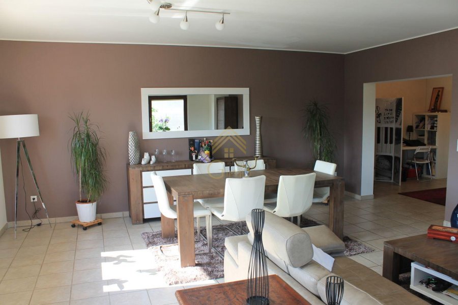 Appartement à vendre 3 chambres à Bissen