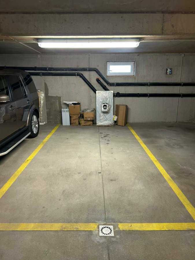 Garage - Parking à louer Luxembourg-Weimershof