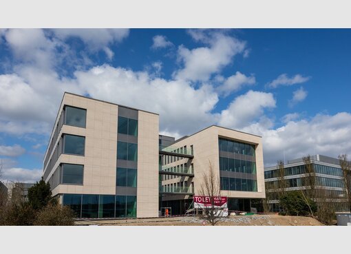 Bureau à louer à Luxembourg-Gasperich - Réf. 7085100