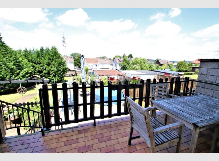 Maison mitoyenne à vendre 4 Pièces à Völklingen (DE) - Réf. 6896684