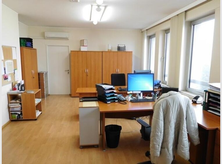 Bureau à louer à Luxembourg-Centre ville - Réf. 5584700