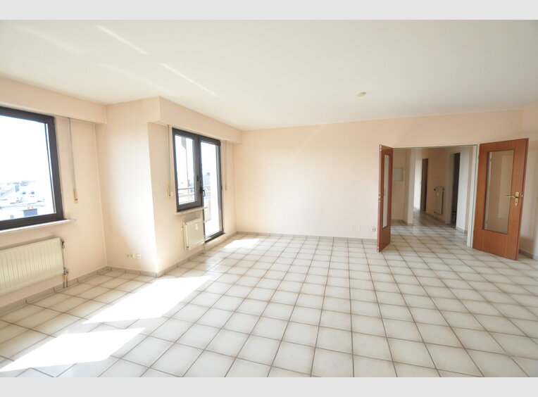 Wohnung zur Miete 2 Zimmer in Luxembourg (LU) - Ref. 6973500