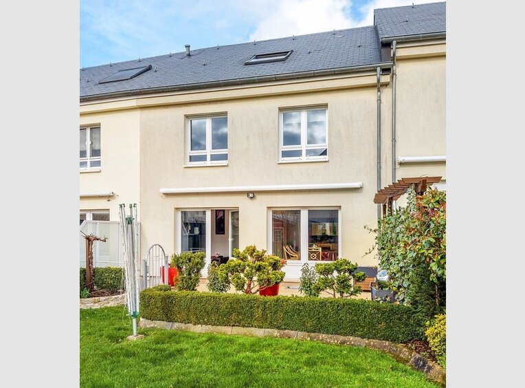 House for sale 4 bedrooms in Luxembourg (LU) - Ref. 6804300
