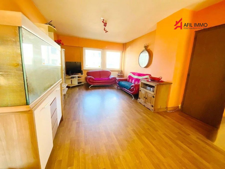 Maison jumelée à vendre 5 chambres à Soleuvre