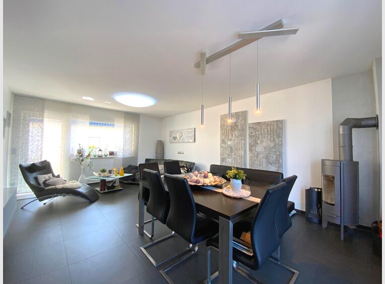 Maison individuelle à vendre 12 Pièces à Kirf (DE) - Réf. 7176284