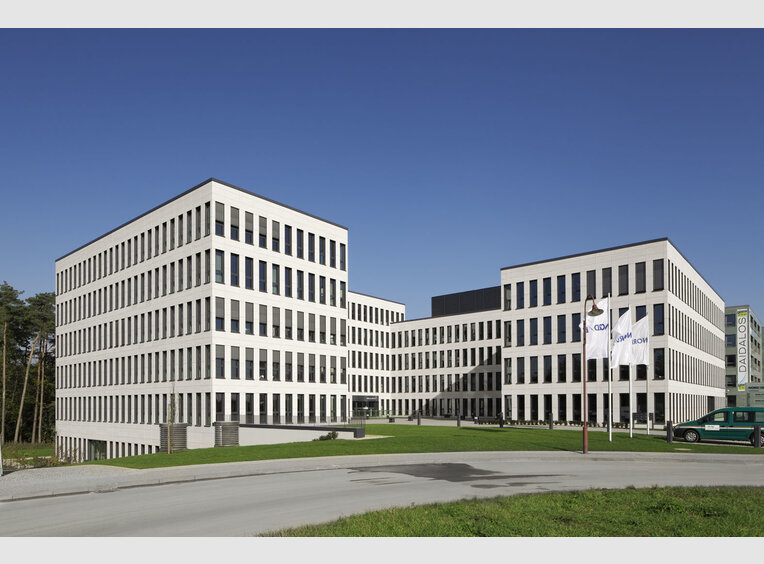 Bureau à louer à Senningerberg (LU) - Réf. 6731612