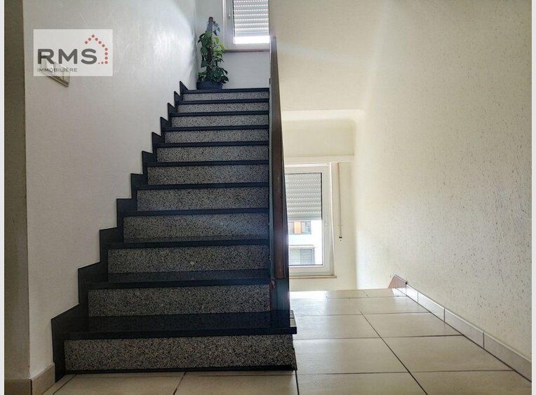House for sale 5 bedrooms in Niederfeulen (LU) - Ref. 6710124
