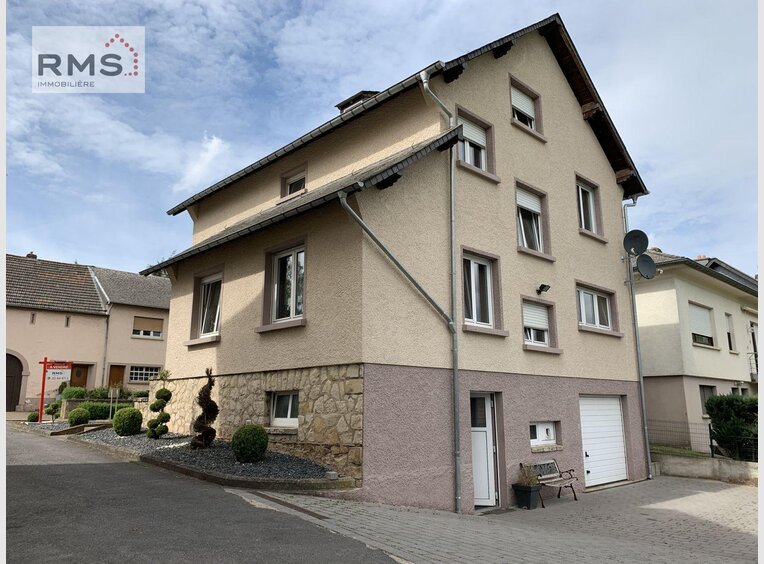 House for sale 5 bedrooms in Niederfeulen (LU) - Ref. 6710124