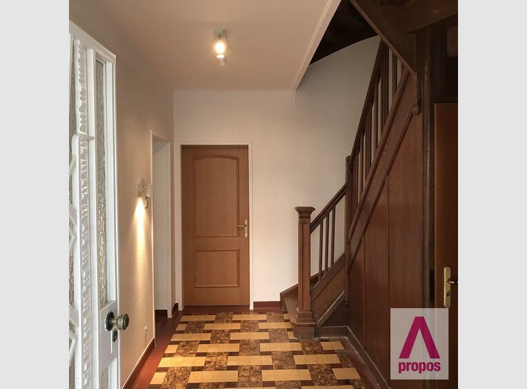Maison à louer 4 Chambres à Luxembourg-Merl - Réf. 6584428