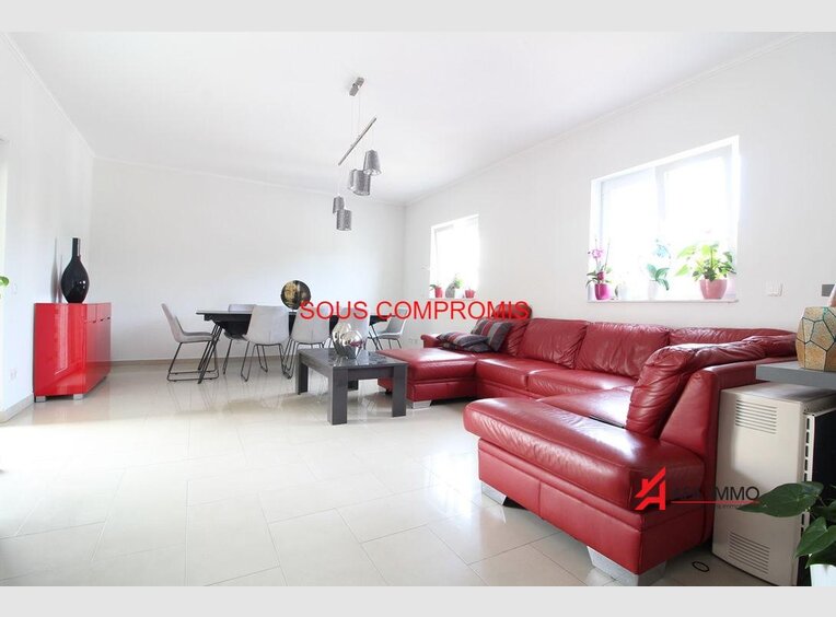 Appartement à vendre 3 Chambres à Schieren (LU) - Réf. 6879868