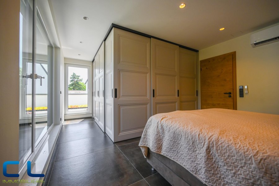 Maison jumelée à vendre 5 chambres à Bettborn