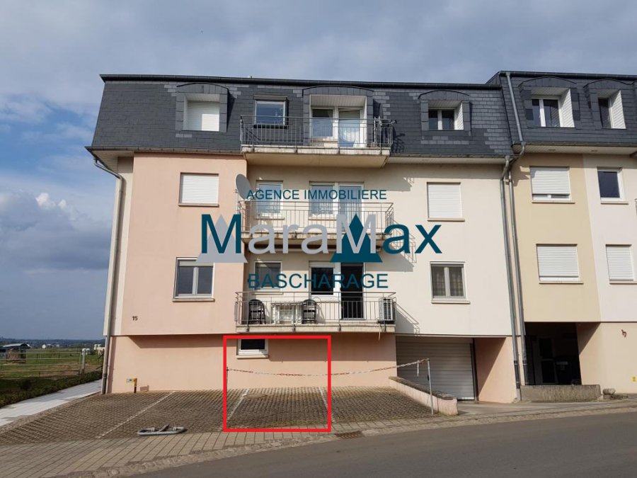 Garage ouvert à vendre à Peppange