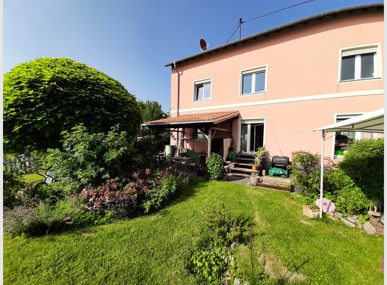Maison à vendre 8 Pièces à Mettlach (DE) - Réf. 7256732