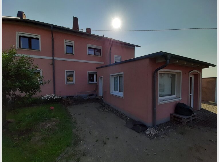 Maison à vendre 8 Pièces à Mettlach (DE) - Réf. 7256732