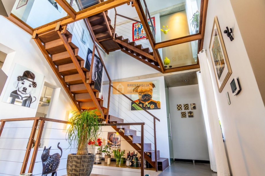 Maison à vendre 8 chambres à Fentange