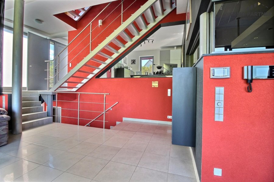 Haus zu verkaufen 5 Schlafzimmer in Bereldange