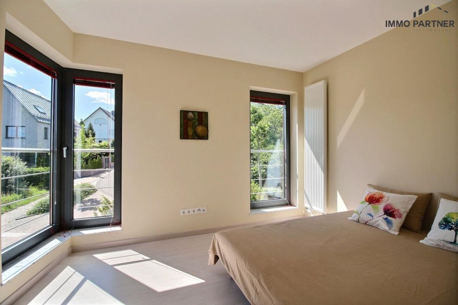 Haus zu verkaufen 5 Schlafzimmer in Bereldange