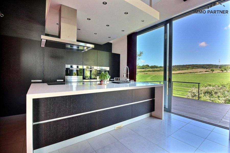 Haus zu verkaufen 5 Schlafzimmer in Bereldange