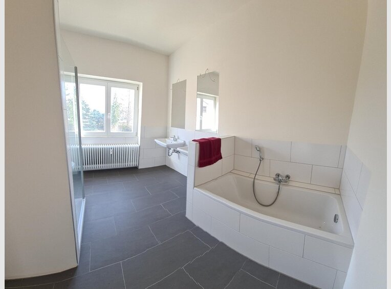 Appartement à louer 5 Pièces à Saarlouis (DE) - Réf. 7116972