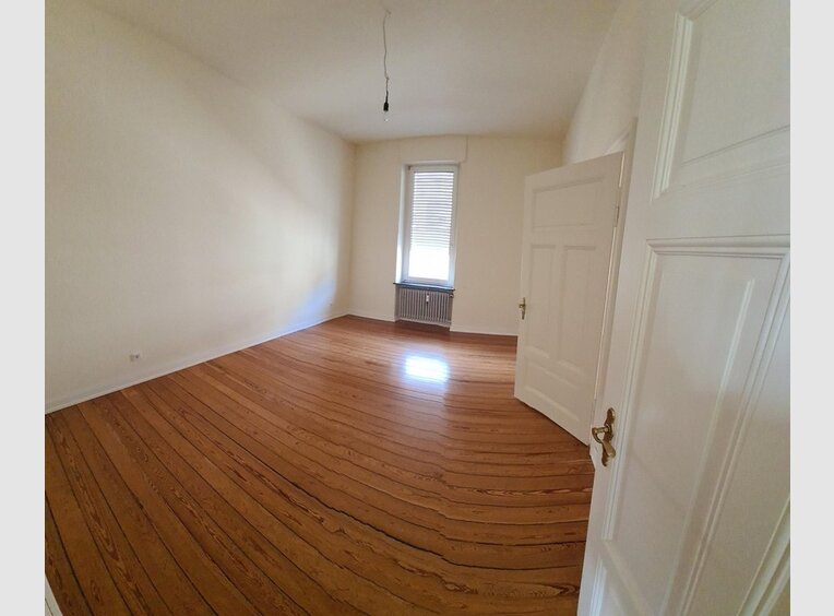 Appartement à louer 5 Pièces à Saarlouis (DE) - Réf. 7116972