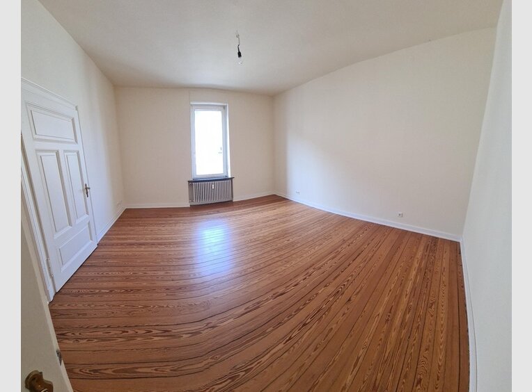 Appartement à louer 5 Pièces à Saarlouis (DE) - Réf. 7116972