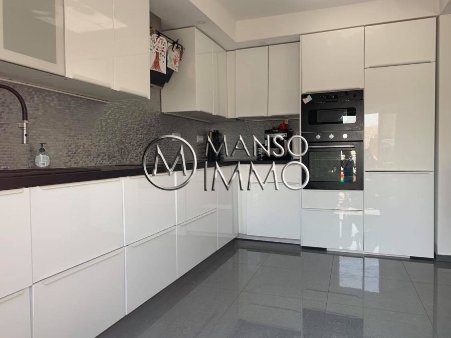 Haus zu verkaufen 5 Schlafzimmer in Differdange